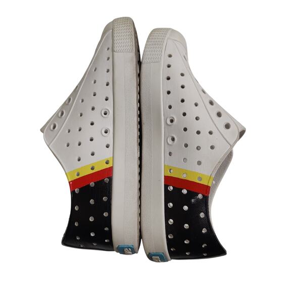 Native Jefferson Sneakers Boys Girls J1 White Black Stripe Sneaker Water Shoes - Picture 4 of 8